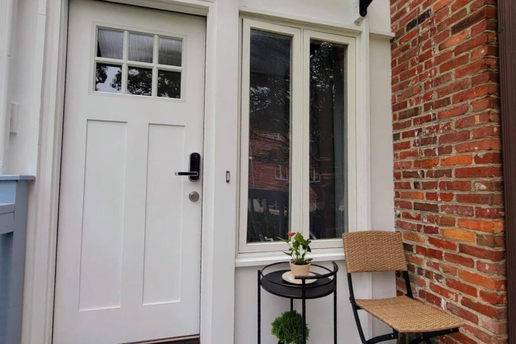 Unique & Peaceful Boston Home 외부 사진