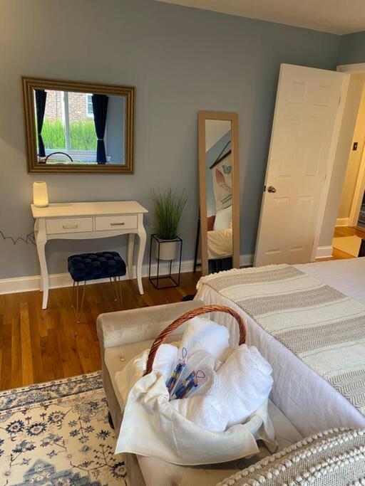 Unique & Peaceful Boston Home 외부 사진