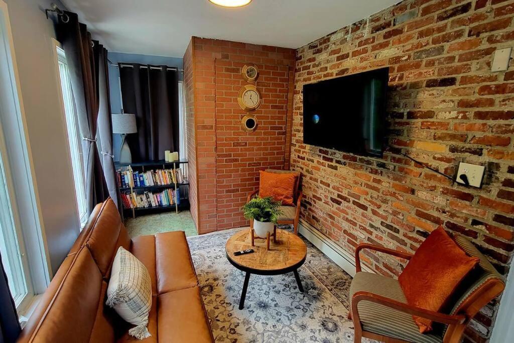 Unique & Peaceful Boston Home 외부 사진