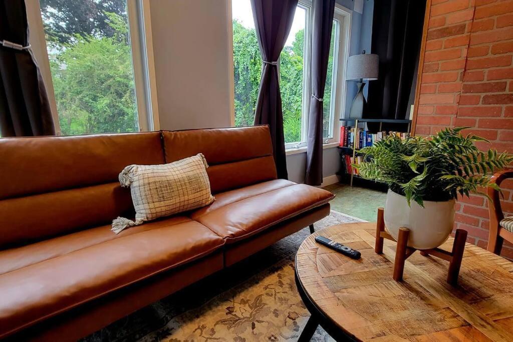 Unique & Peaceful Boston Home 외부 사진