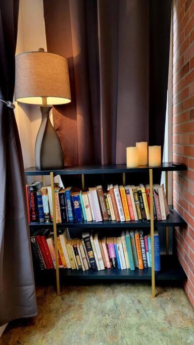 Unique & Peaceful Boston Home 외부 사진