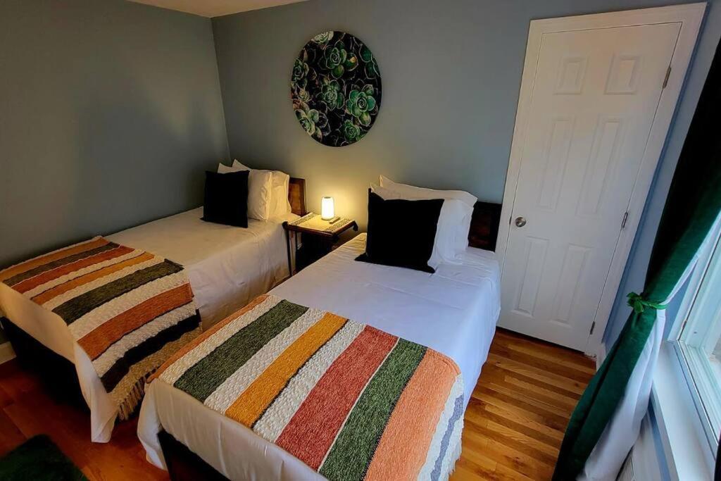 Unique & Peaceful Boston Home 외부 사진
