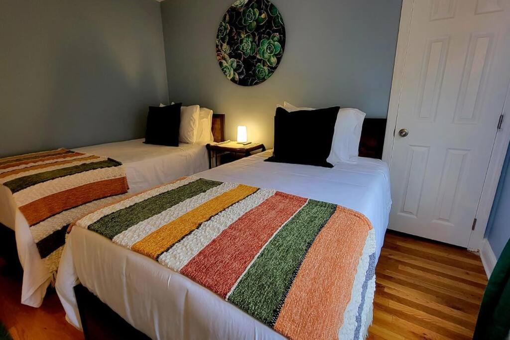 Unique & Peaceful Boston Home 외부 사진